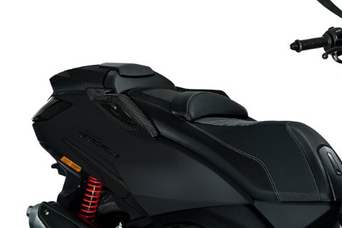 Metropolis Black Edition 4